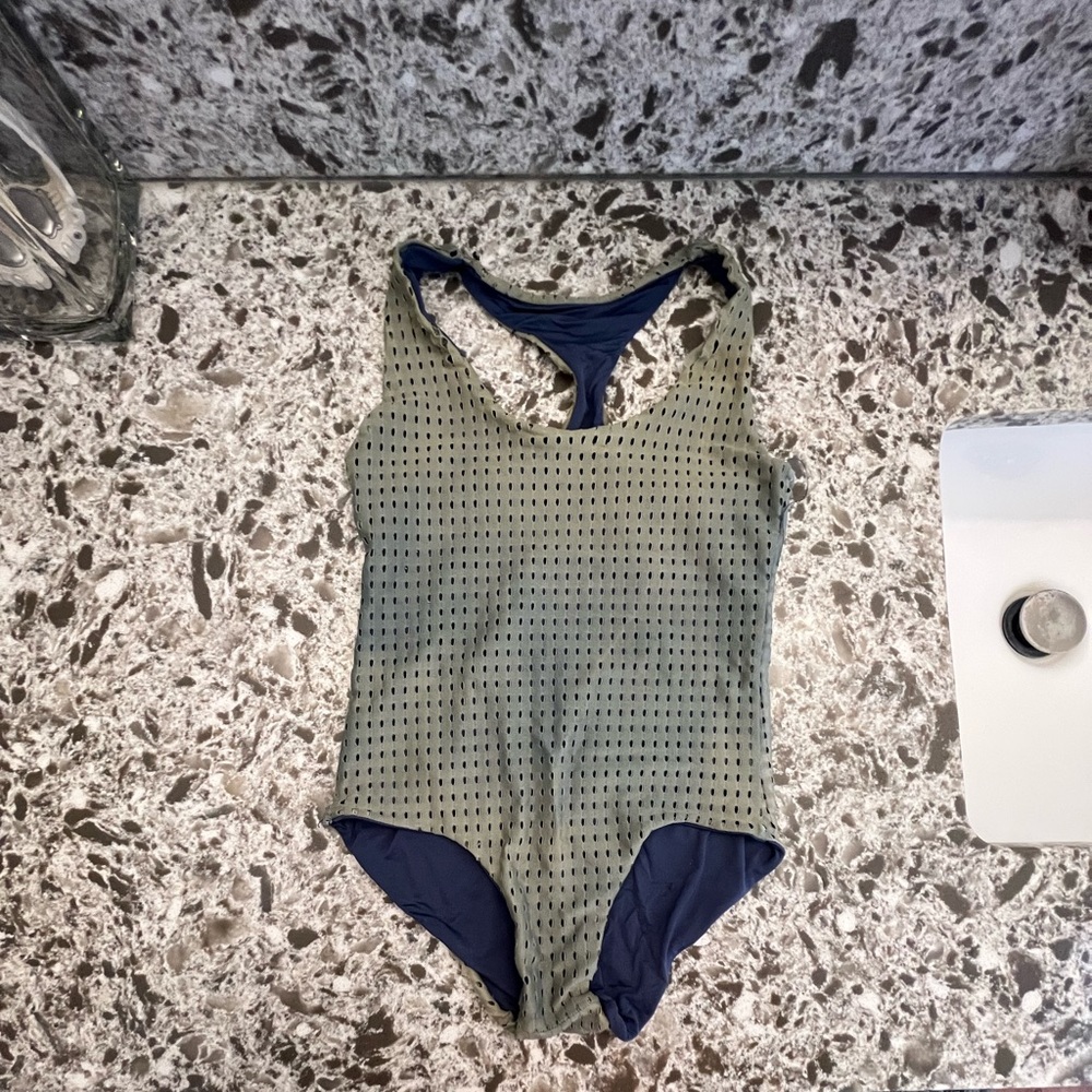 Acacia Large Honey Mesh Suit
